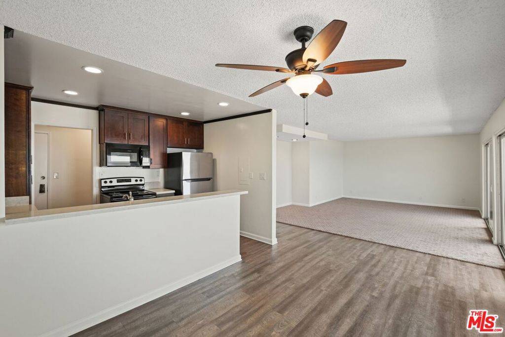 Malibu, CA 90265,18000 Coastline DR #7