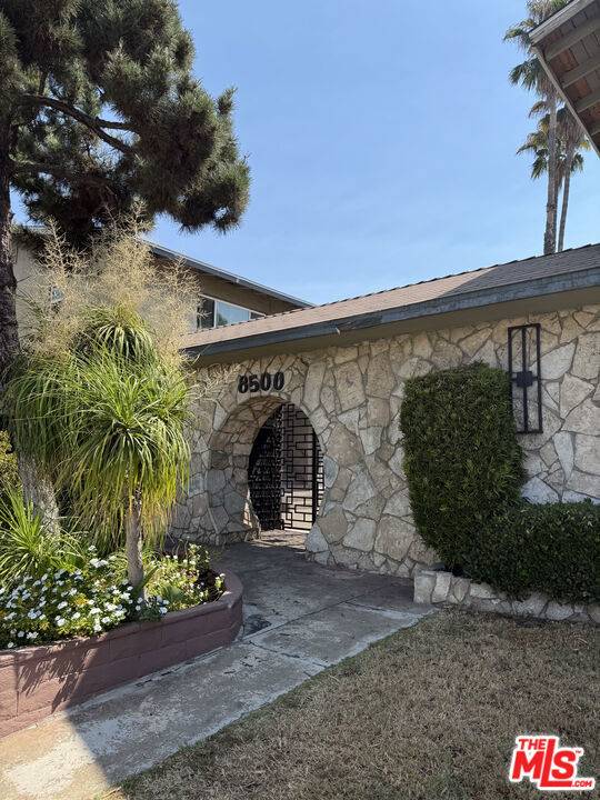 Sun Valley, CA 91352,8500 Sunland BLVD #23