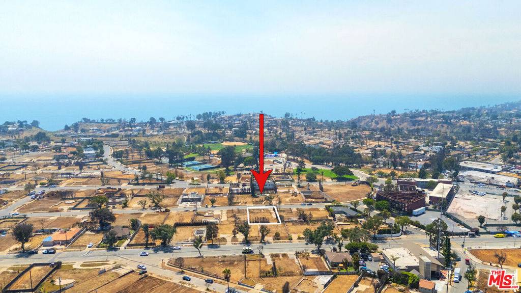Pacific Palisades, CA 90272,856 Toyopa DR