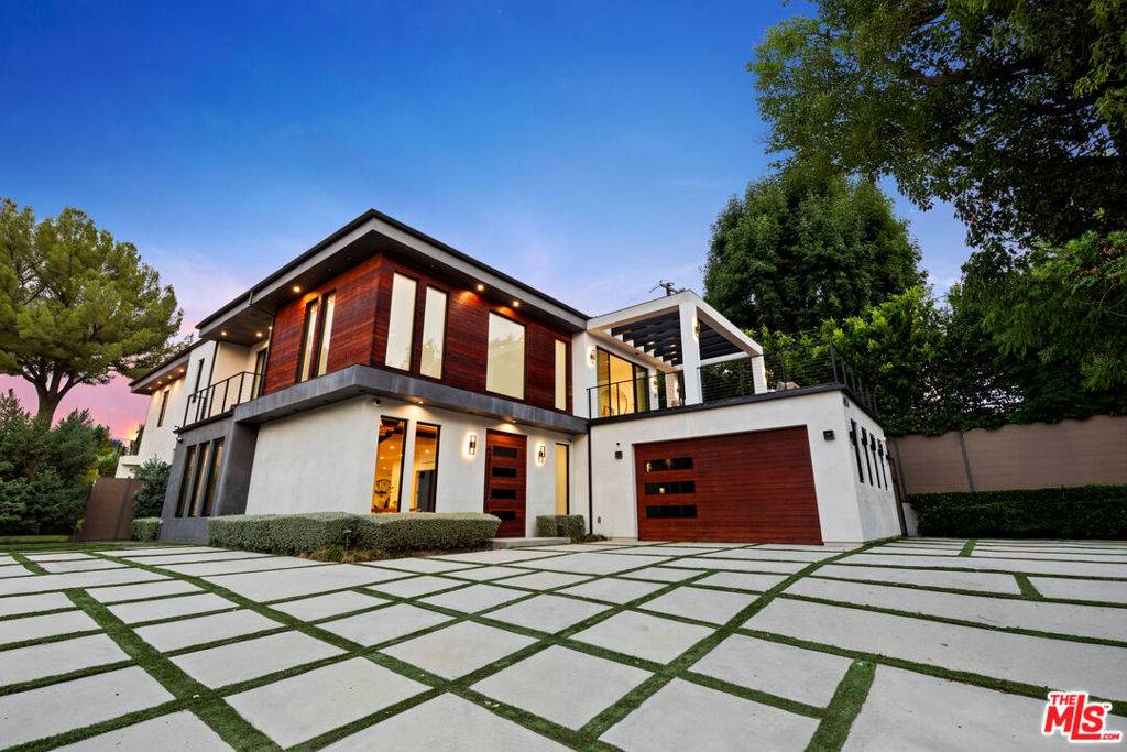 Encino, CA 91316,4854 Alonzo AVE
