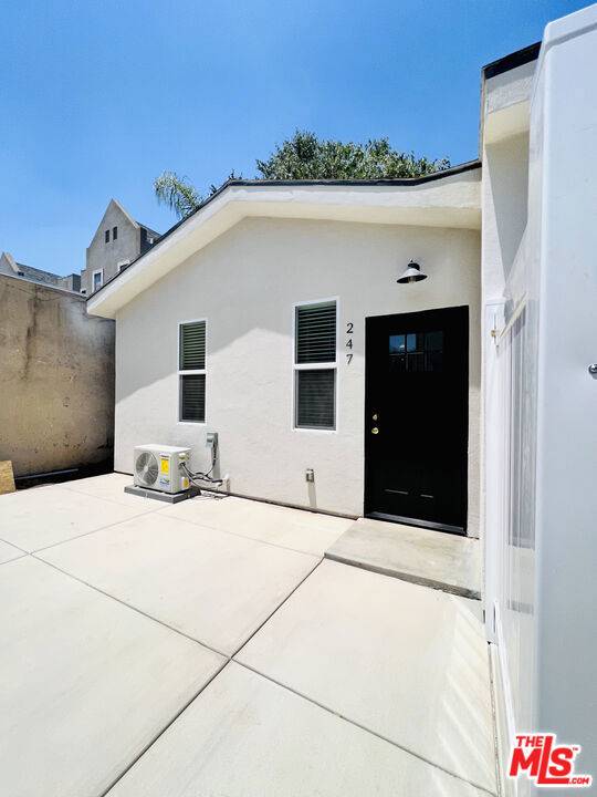 Pasadena, CA 91106,247 S CATALINA AVE