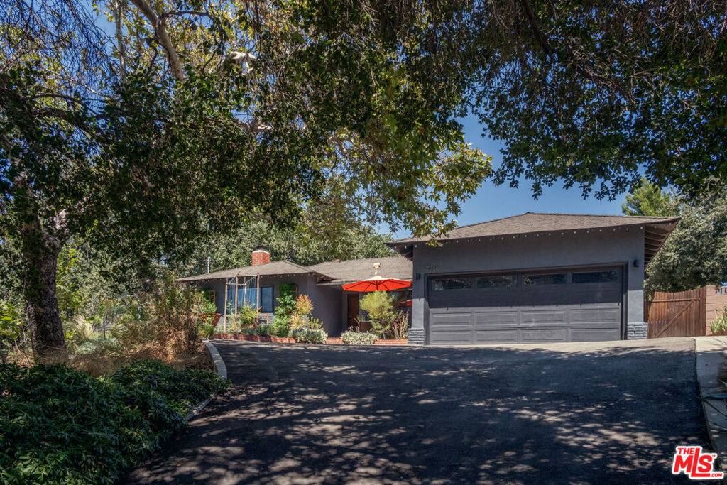 Newhall, CA 91321,25166 Wheeler RD