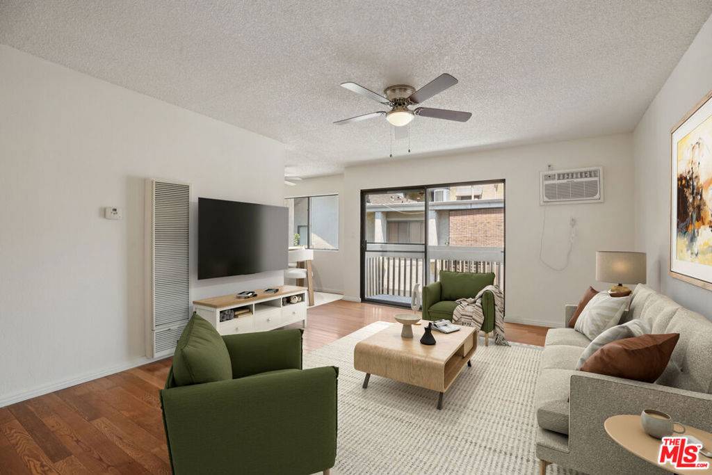 Long Beach, CA 90807,4146 Elm AVE #5