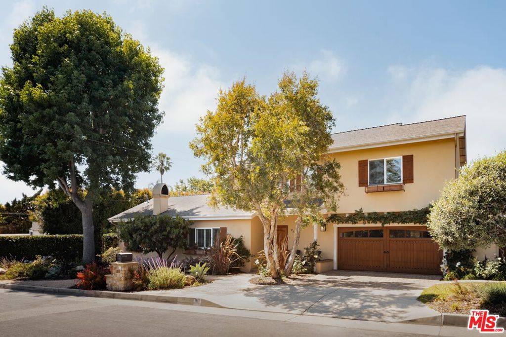 Santa Barbara, CA 93105,2818 Valencia DR
