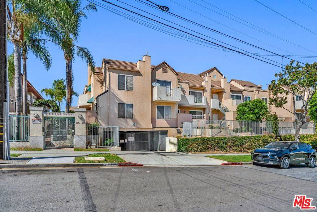 Inglewood, CA 90301,433 E Tamarack AVE #159