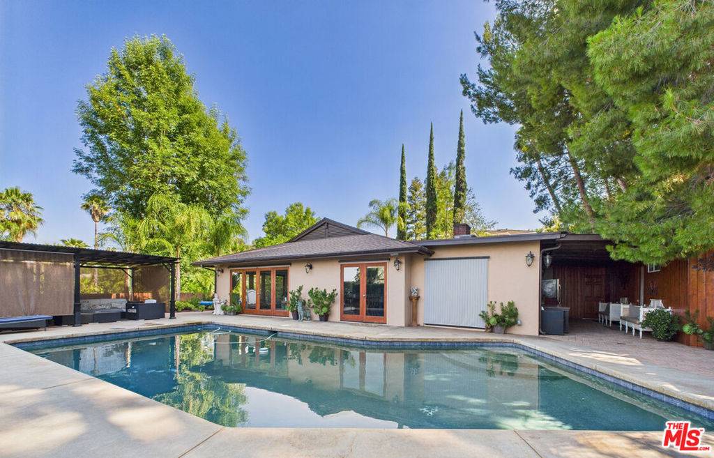 Tarzana, CA 91356,4723 Dunas LN