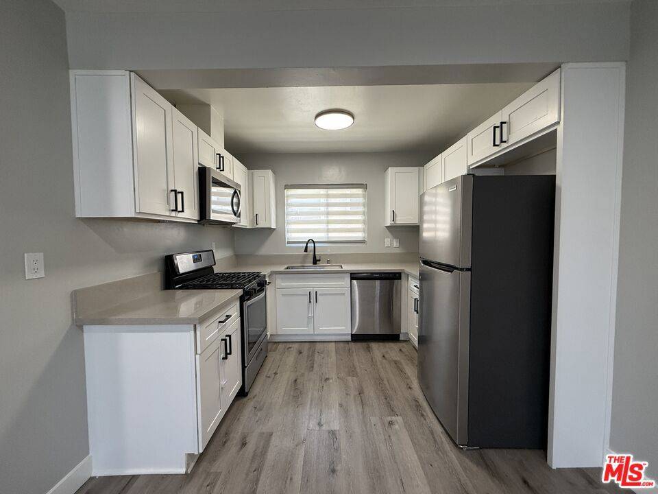 San Pedro, CA 90731,1185 W 22nd ST #3