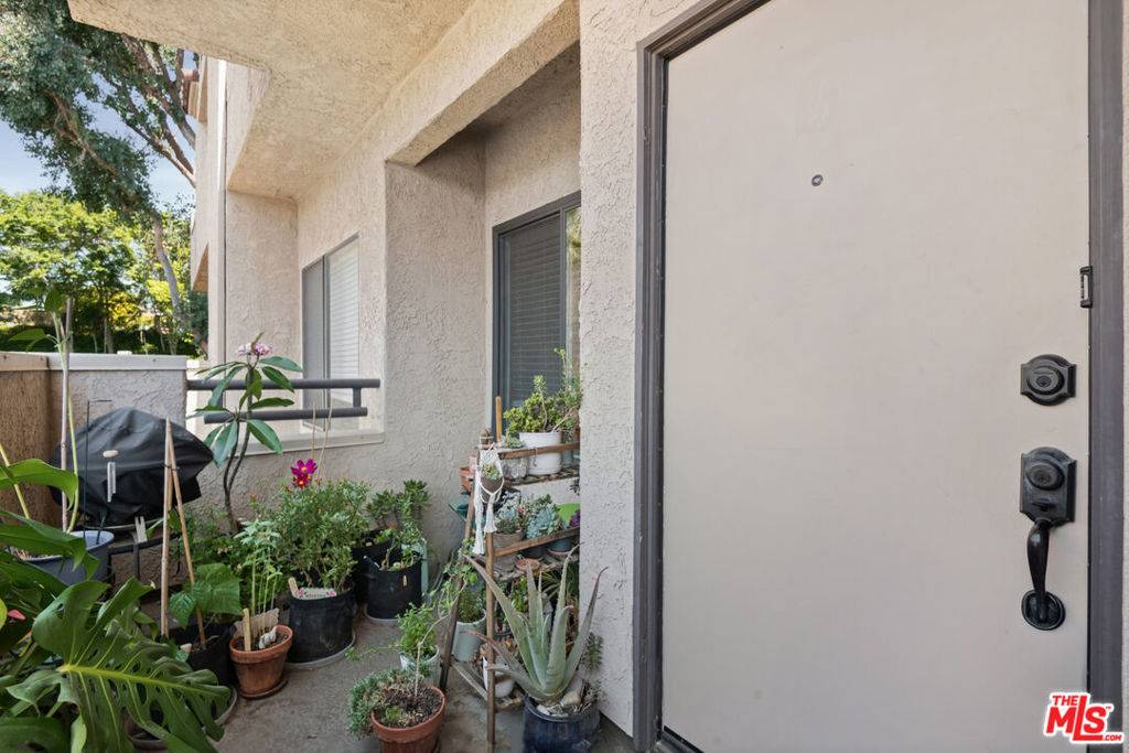 Thousand Oaks, CA 91360,221 McAfee CT