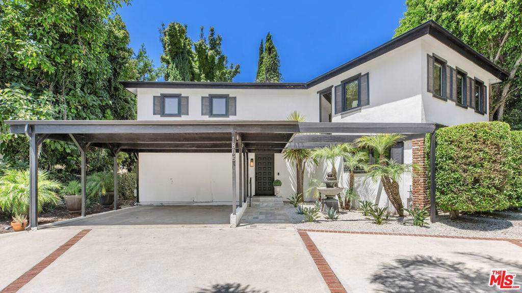 Beverly Hills, CA 90210,1805 Coldwater Canyon DR