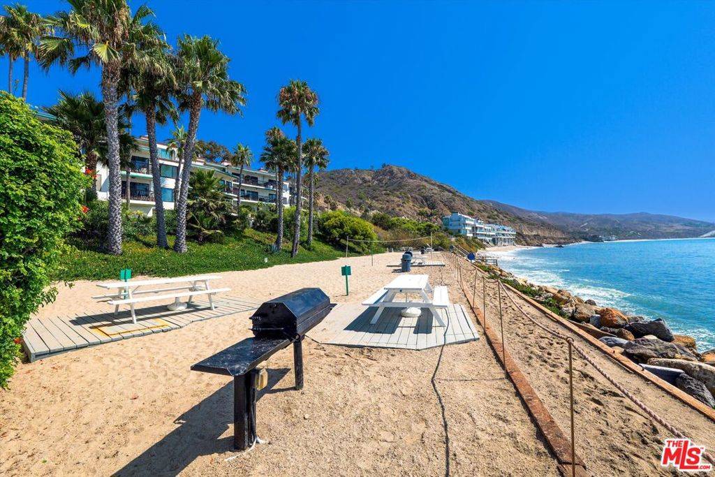 Malibu, CA 90265,26668 Seagull WAY #D204