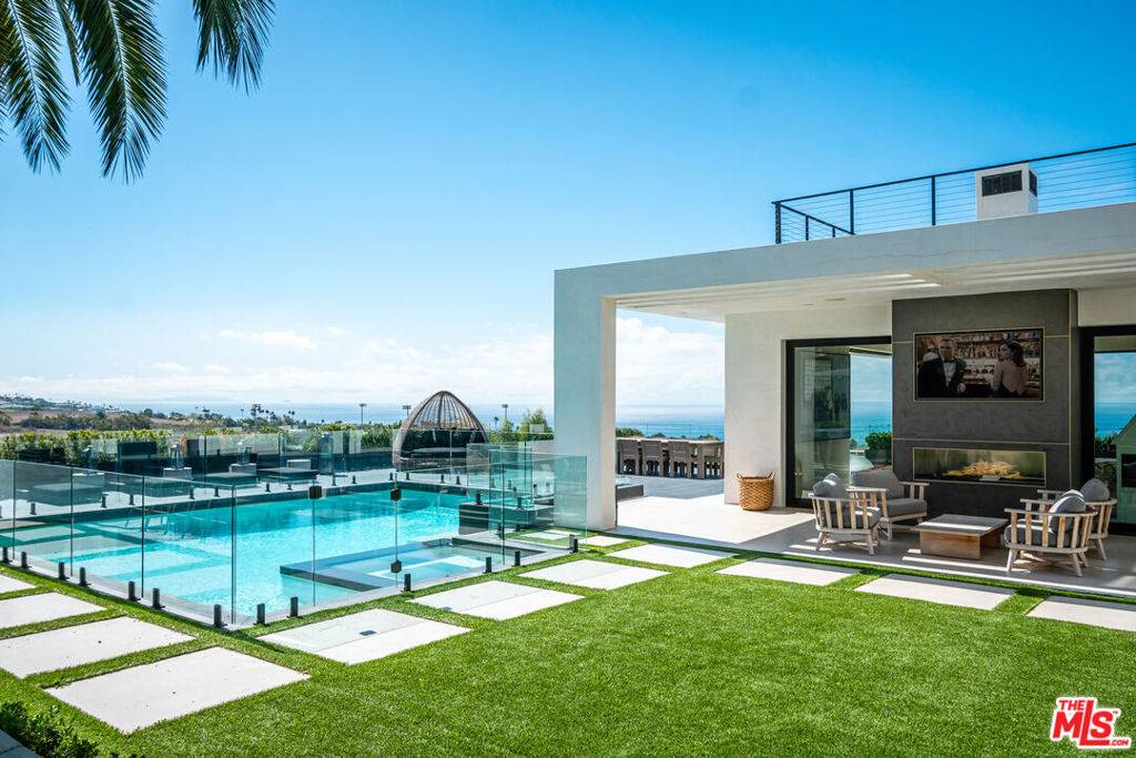 Malibu, CA 90265,5944 Filaree