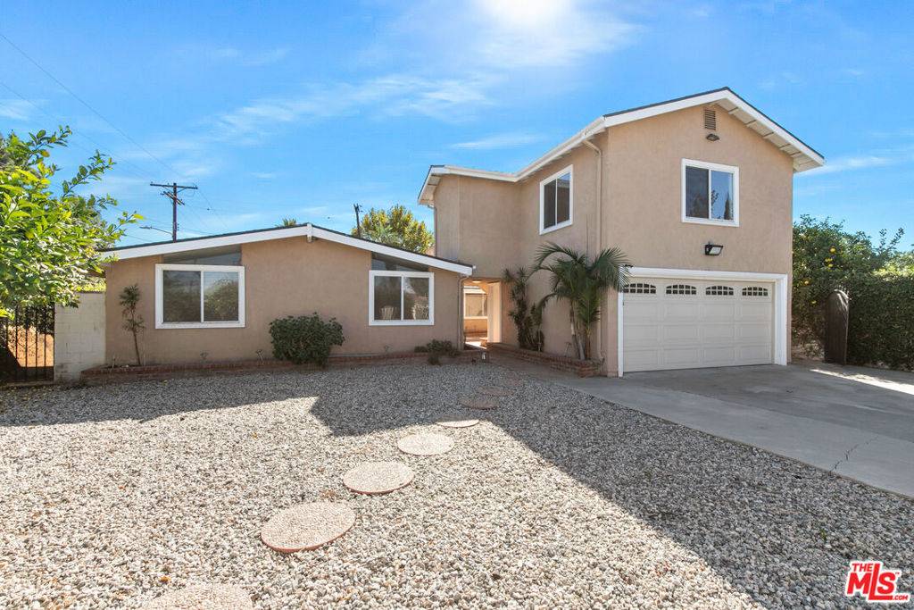 Winnetka, CA 91306,20500 Archwood ST
