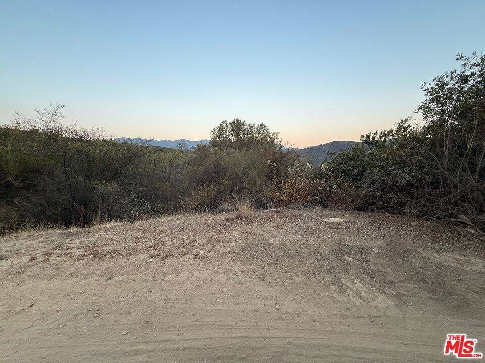 Topanga, CA 90290,0 Hillside DR