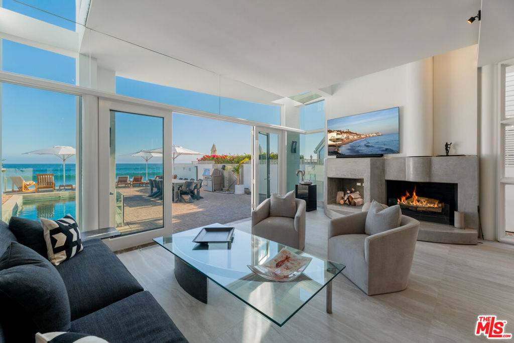 Malibu, CA 90265,23754 MALIBU RD
