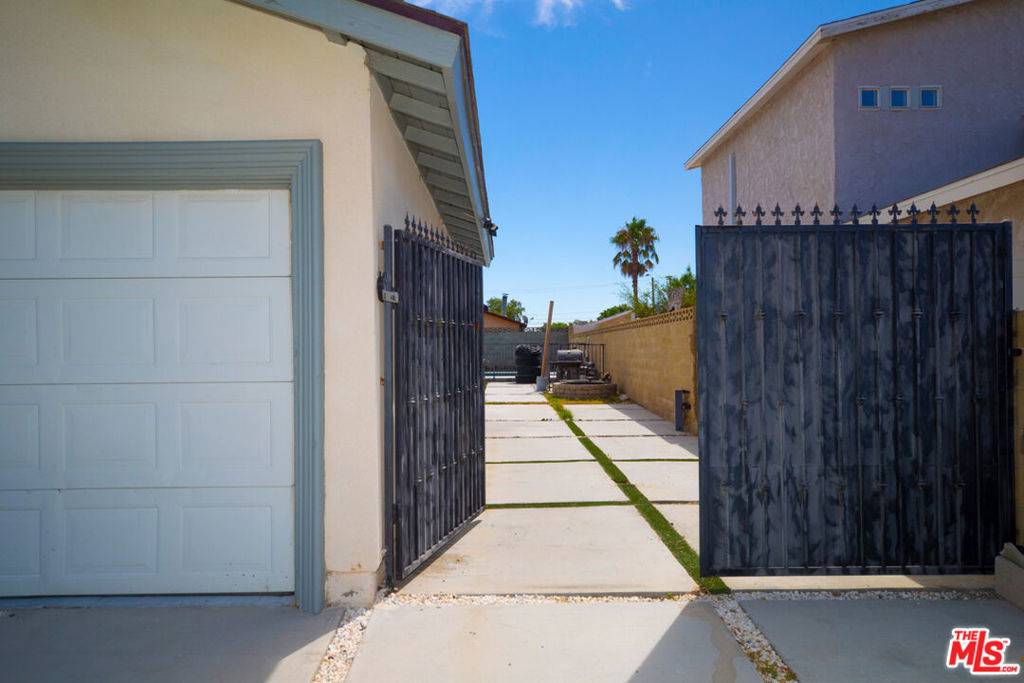 Lancaster, CA 93535,44300 Benald ST