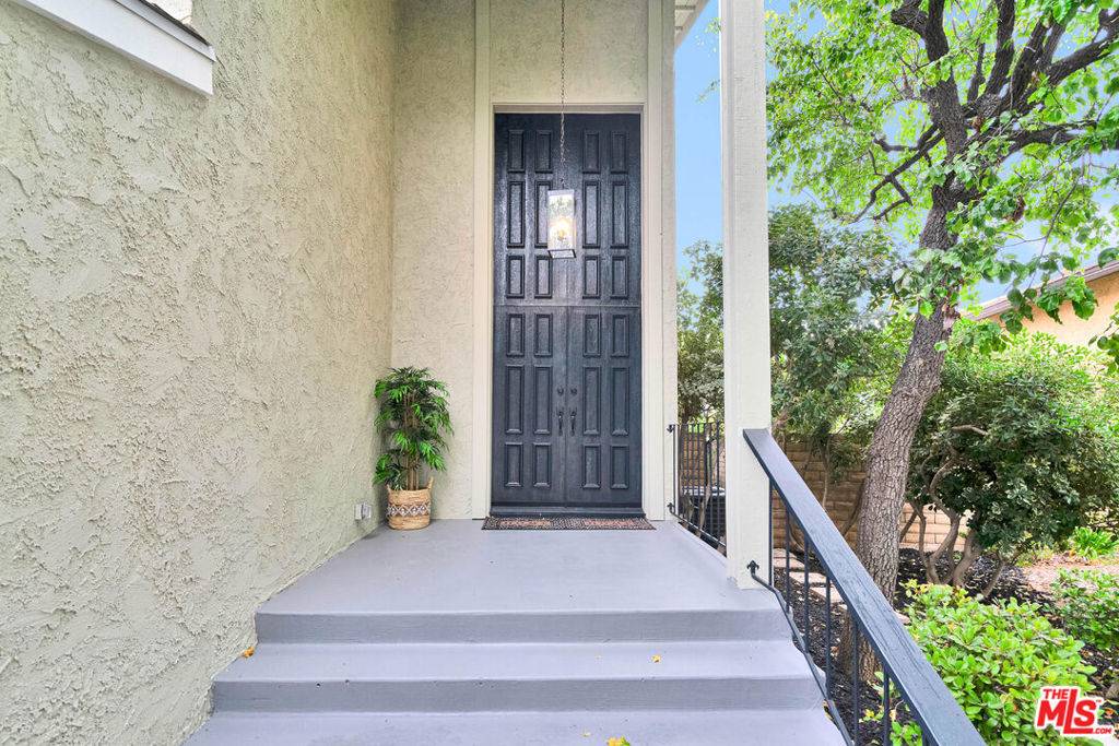 Simi Valley, CA 93065,1059 Hillview CIR