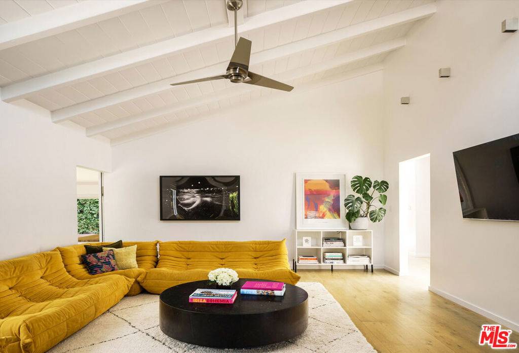 Venice, CA 90291,2501 Walnut AVE