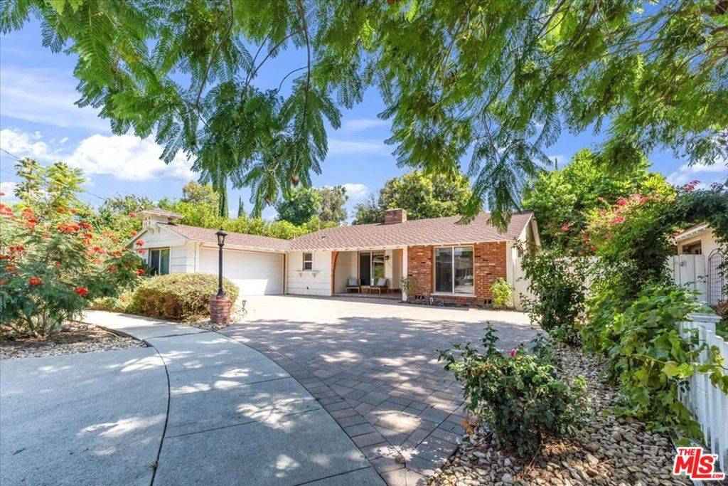 Sherman Oaks, CA 91401,13024 Weddington ST