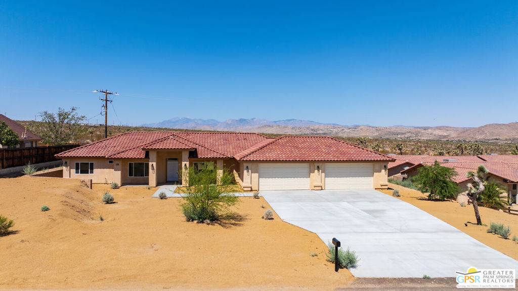Joshua Tree, CA 92252,7160 Olympic RD