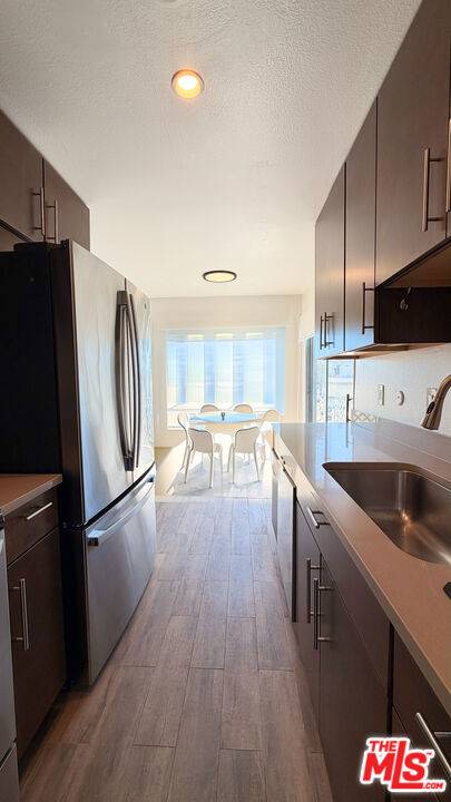 Los Angeles, CA 90034,3734 S Canfield AVE #228