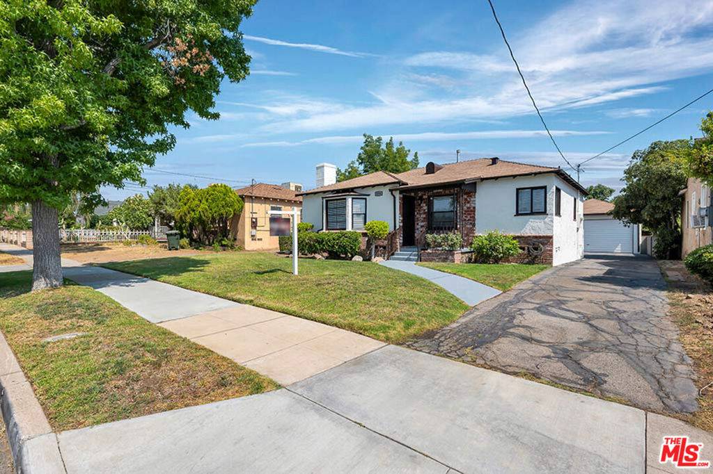 San Fernando, CA 91340,818 N Brand BLVD