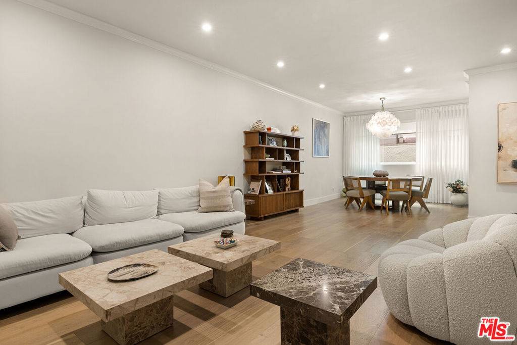 West Hollywood, CA 90069,9000 Cynthia ST #302