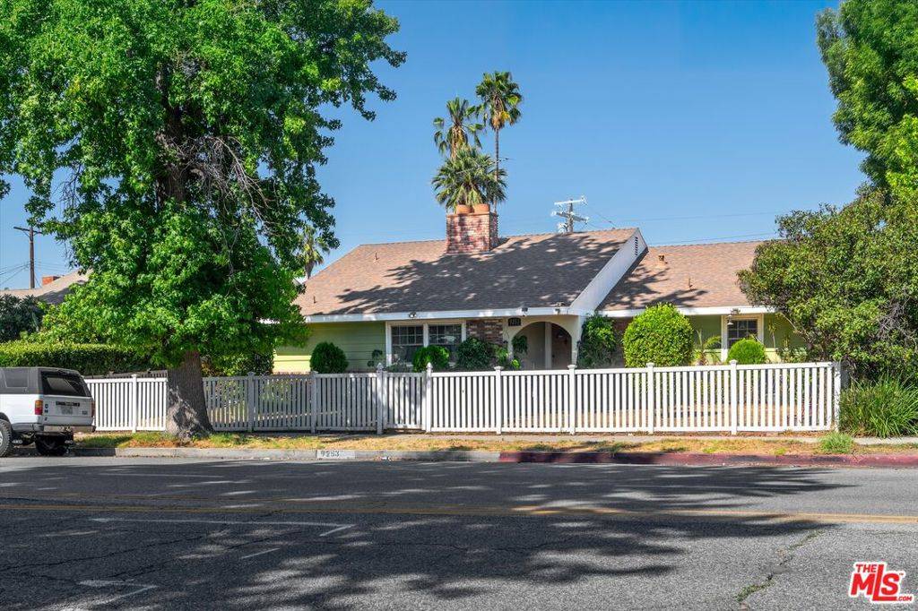 North Hills, CA 91343,9253 Hayvenhurst AVE