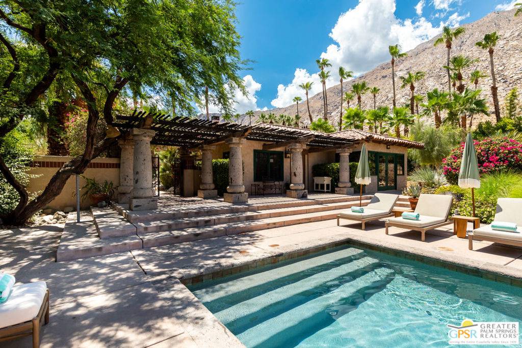 Palm Springs, CA 92262,Address not disclosed