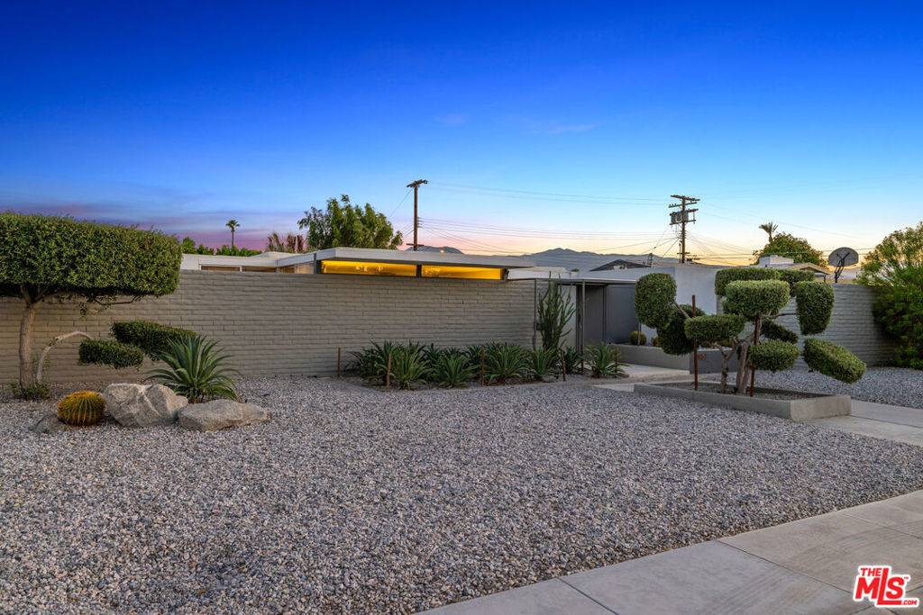 Indio, CA 92201,81967 Camelot WAY