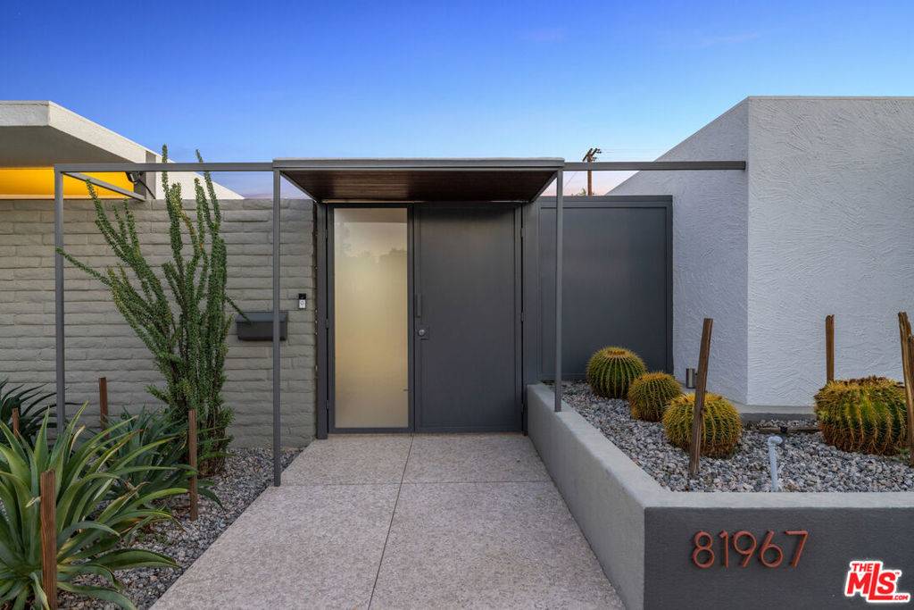 Indio, CA 92201,81967 Camelot WAY