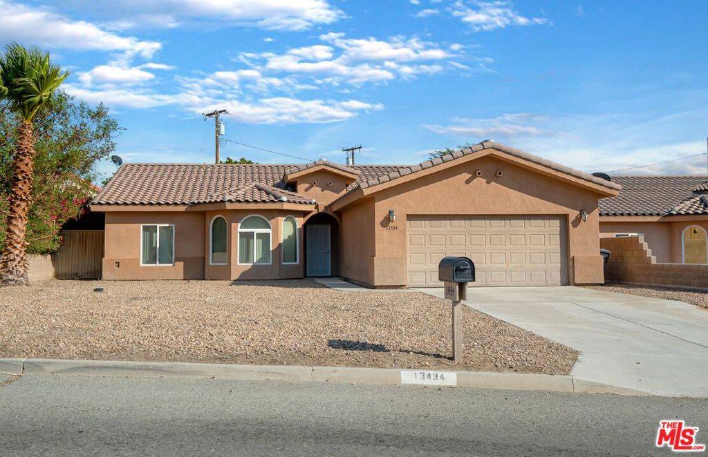 Desert Hot Springs, CA 92240,13434 Cuando WAY