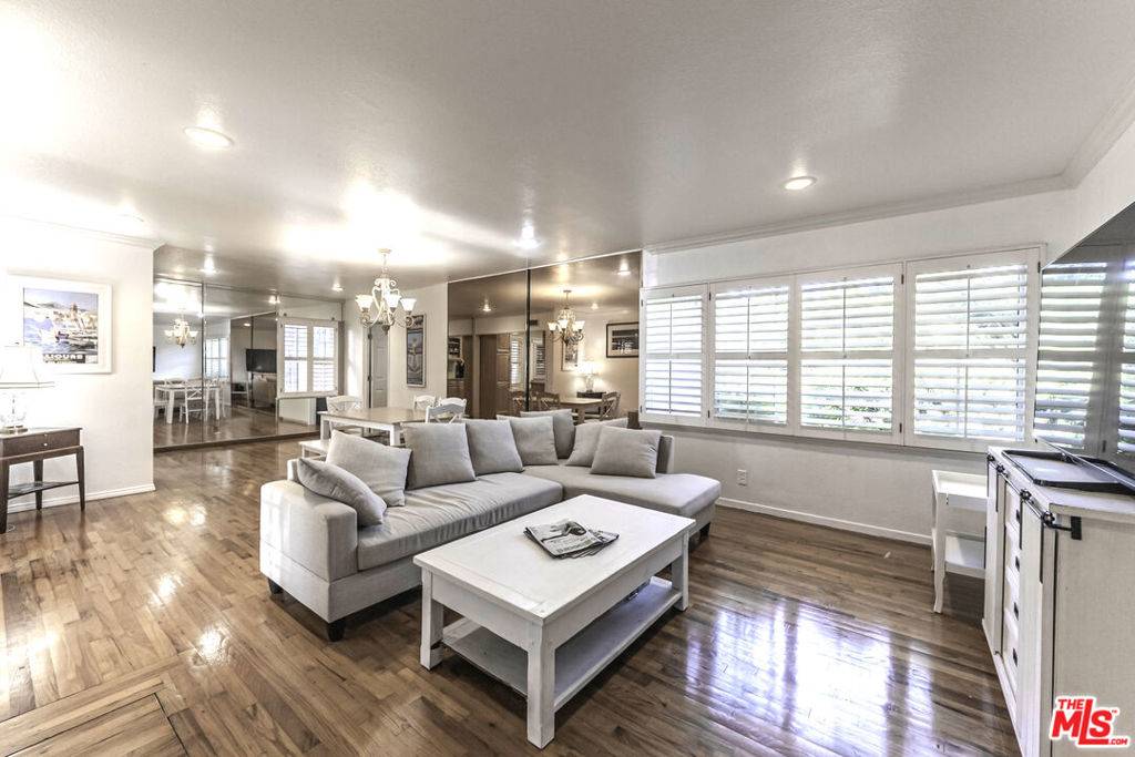 Gardena, CA 90249,13404 Arcturus AVE