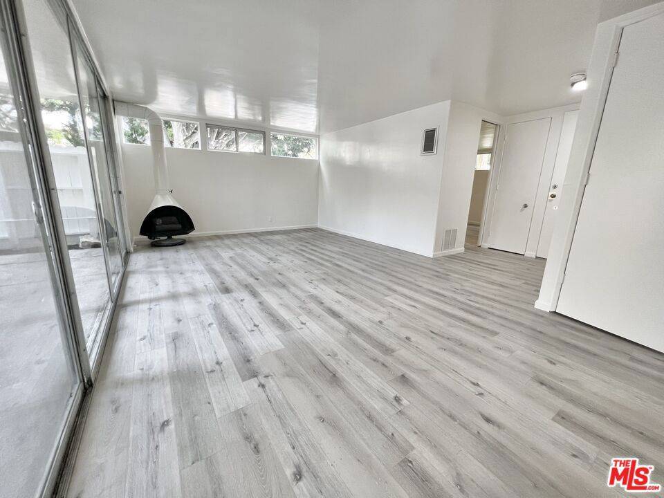 Santa Monica, CA 90404,1336 Franklin ST #A