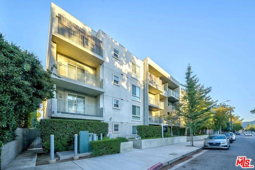 Studio City, CA 91604,4644 Coldwater Canyon AVE #403