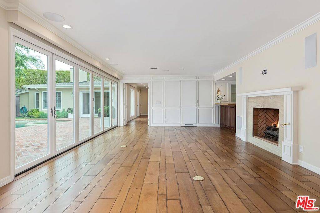 Toluca Lake, CA 91505,4211 Toluca Lake LN