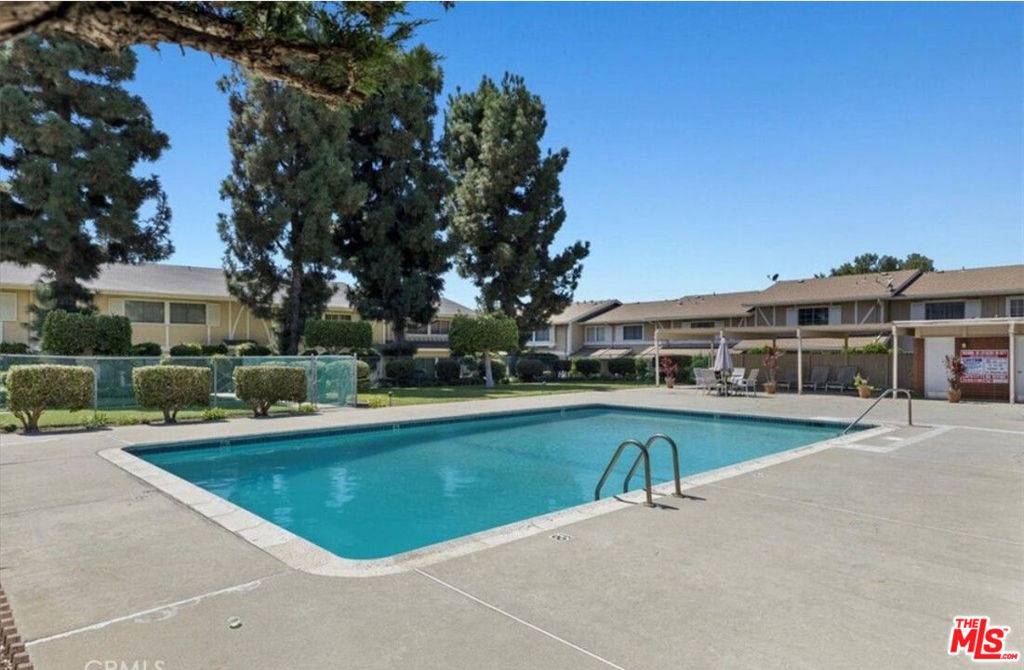 Inglewood, CA 90305,3500 W Manchester BLVD #462