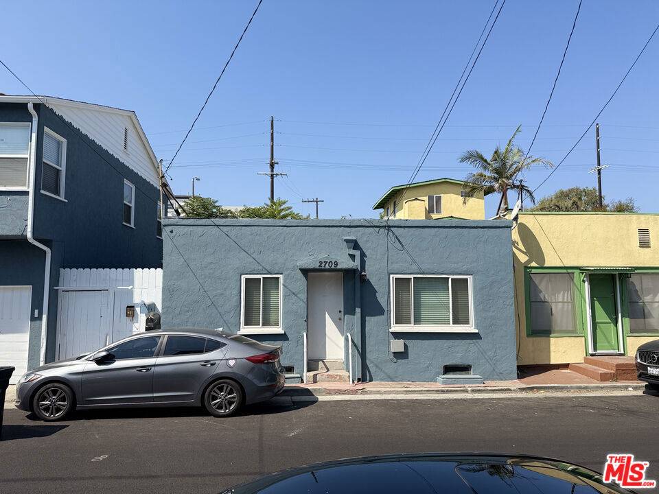 Venice, CA 90291,2709 Strongs DR