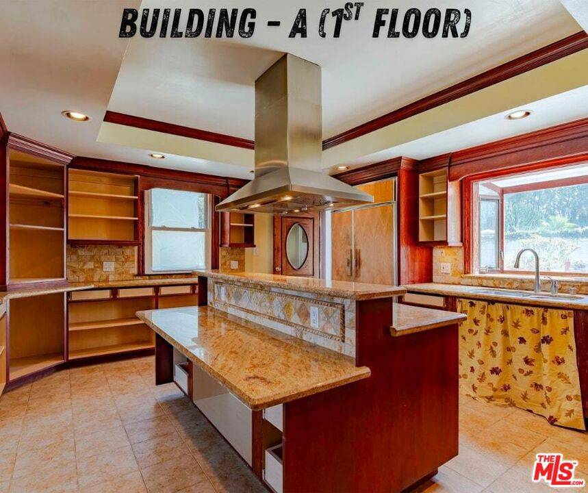 Whittier, CA 90606,5706 Pioneer BLVD