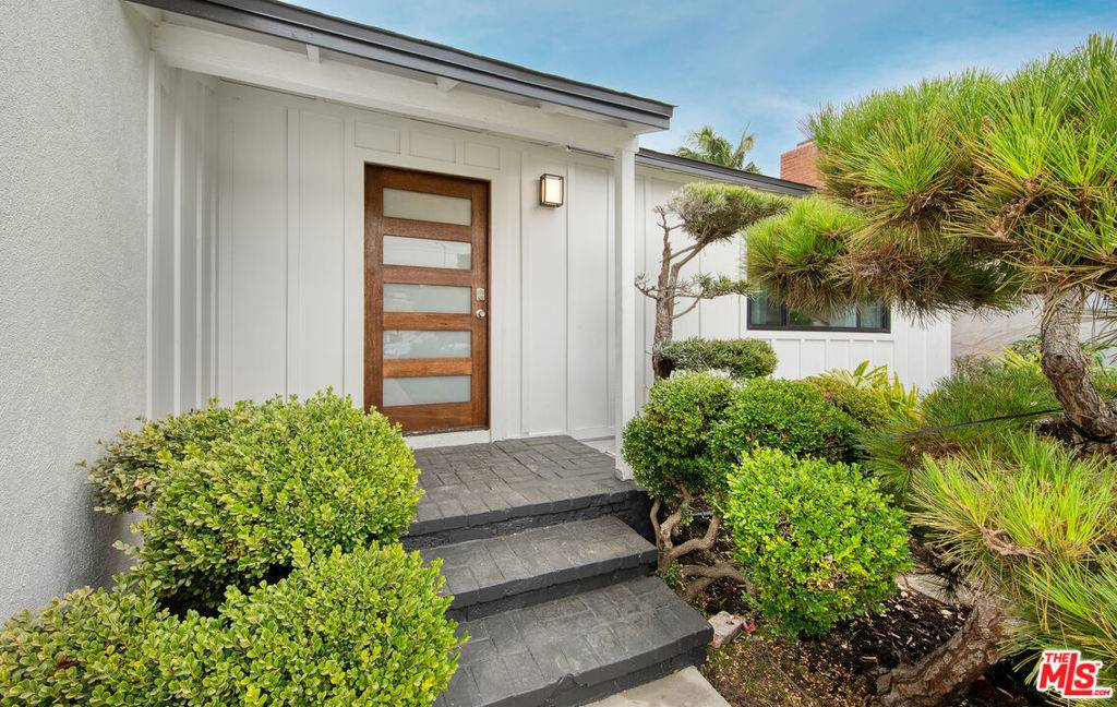Culver City, CA 90230,12034 Alberta DR