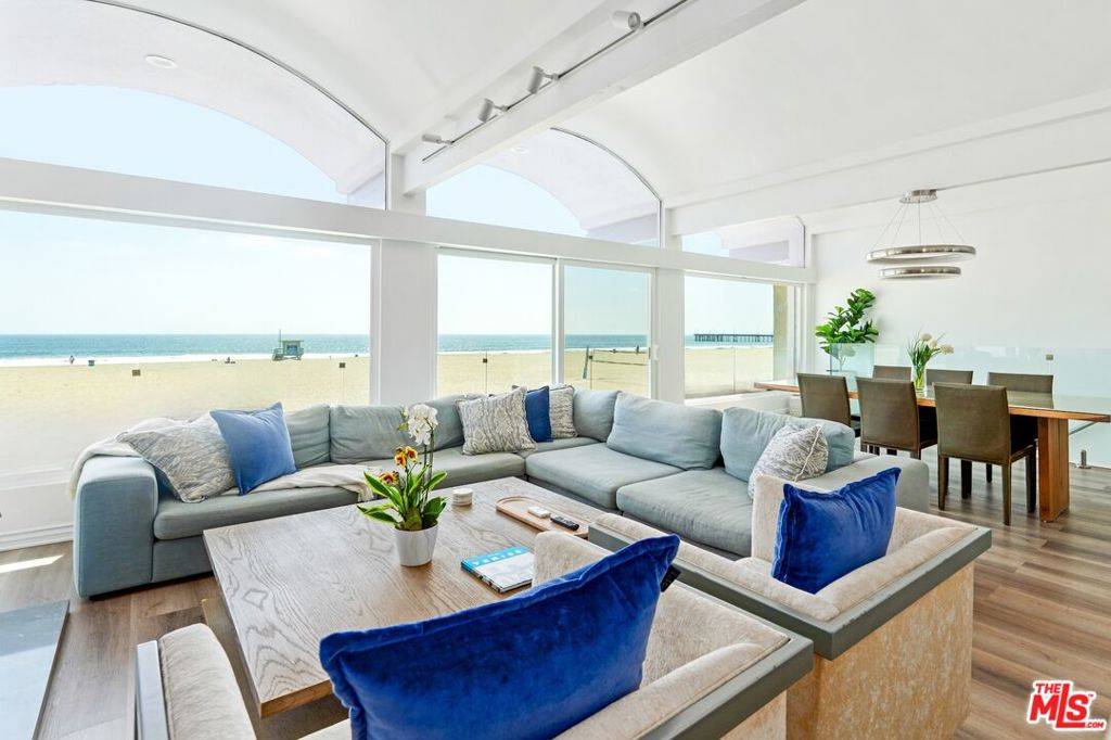 Marina Del Rey, CA 90292,3806 Ocean Front WALK #2