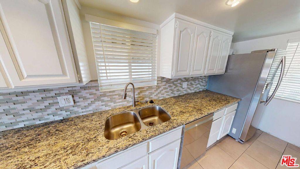 Pacoima, CA 91331,11265 De Haven AVE