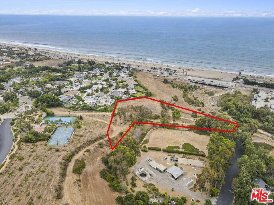 Malibu, CA 90265,30720 Morning View DR