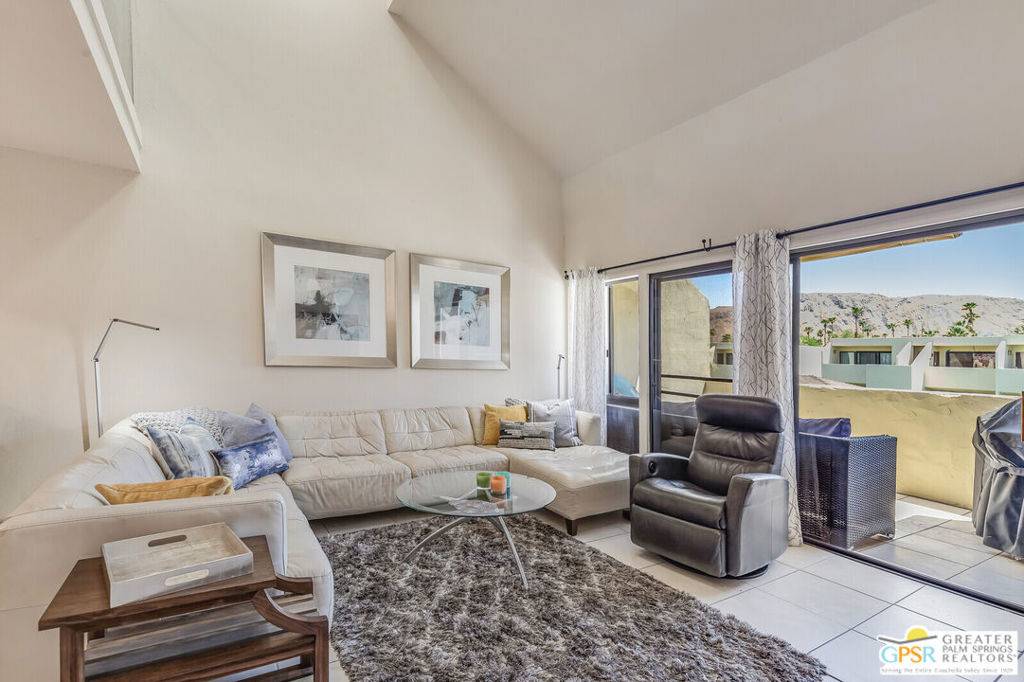 Palm Springs, CA 92264,1655 E Palm Canyon DR #110