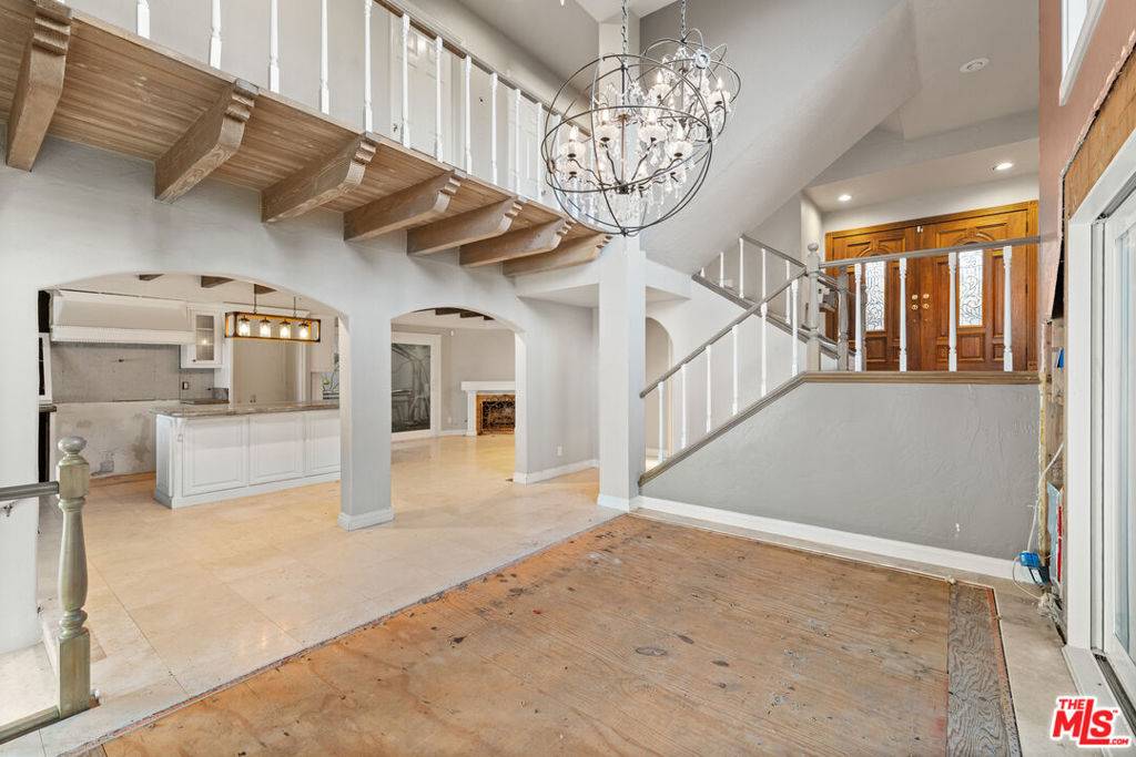 Laguna Beach, CA 92651,2509 Duarte WAY