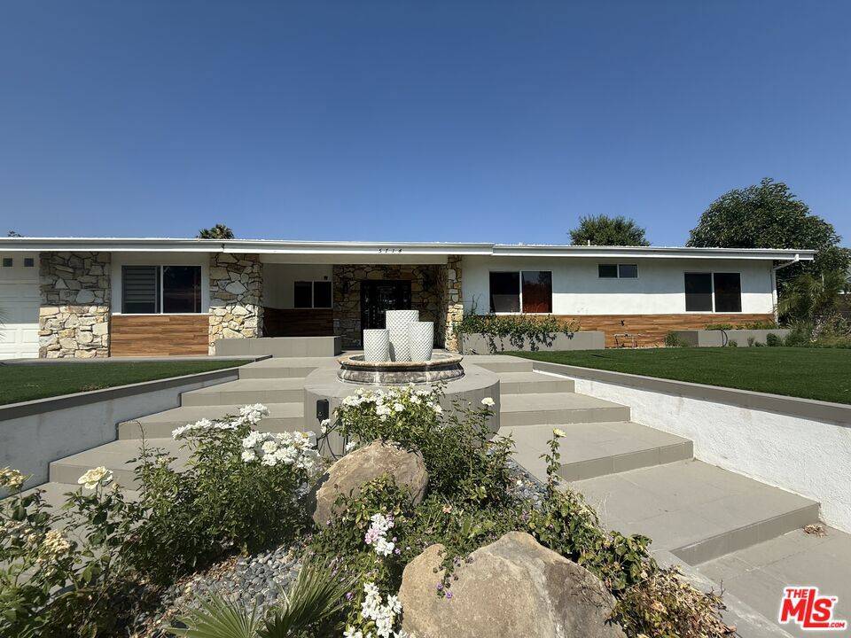 Woodland Hills, CA 91367,5714 El Canon AVE