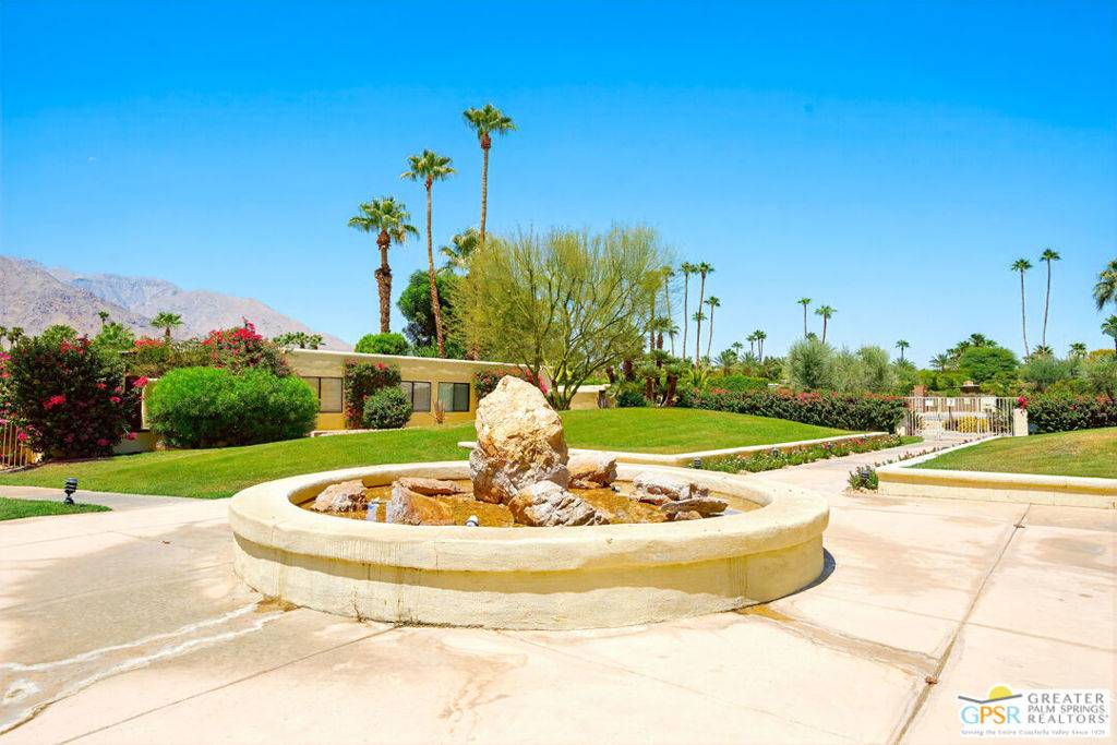 Palm Springs, CA 92262,468 N Greenhouse WAY