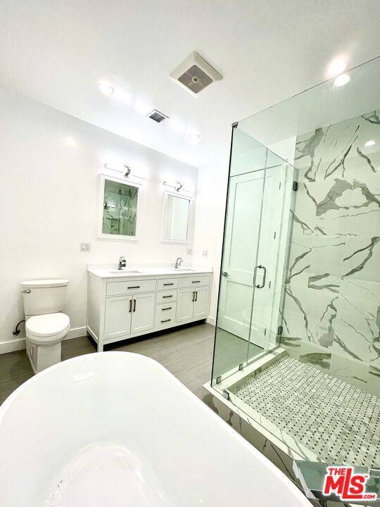Northridge, CA 91325,18052 Parthenia ST