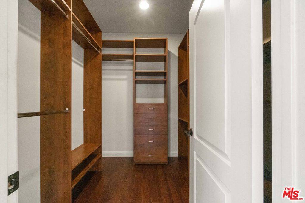 Los Angeles, CA 90024,10765 Wilkins AVE #3