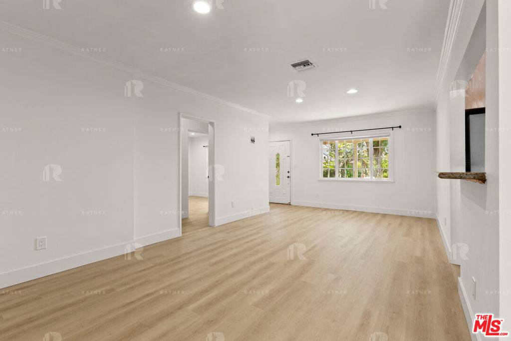 Van Nuys, CA 91406,17431 Cohasset ST
