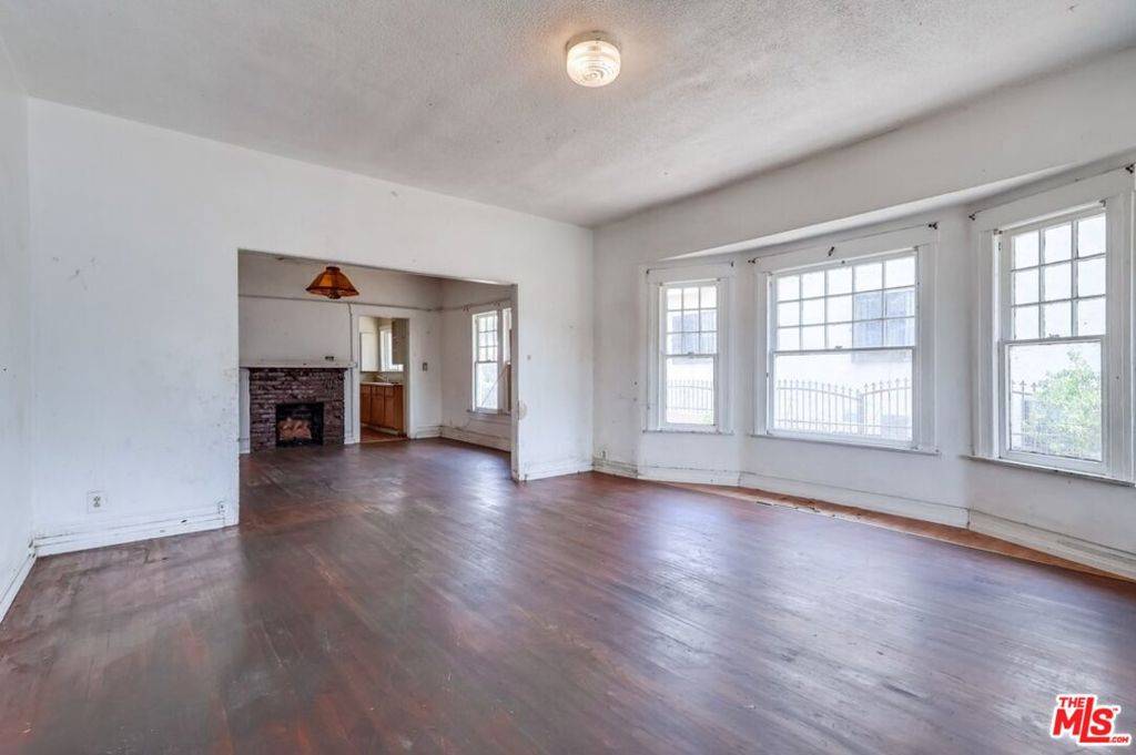Los Angeles, CA 90031,133 W Avenue 31